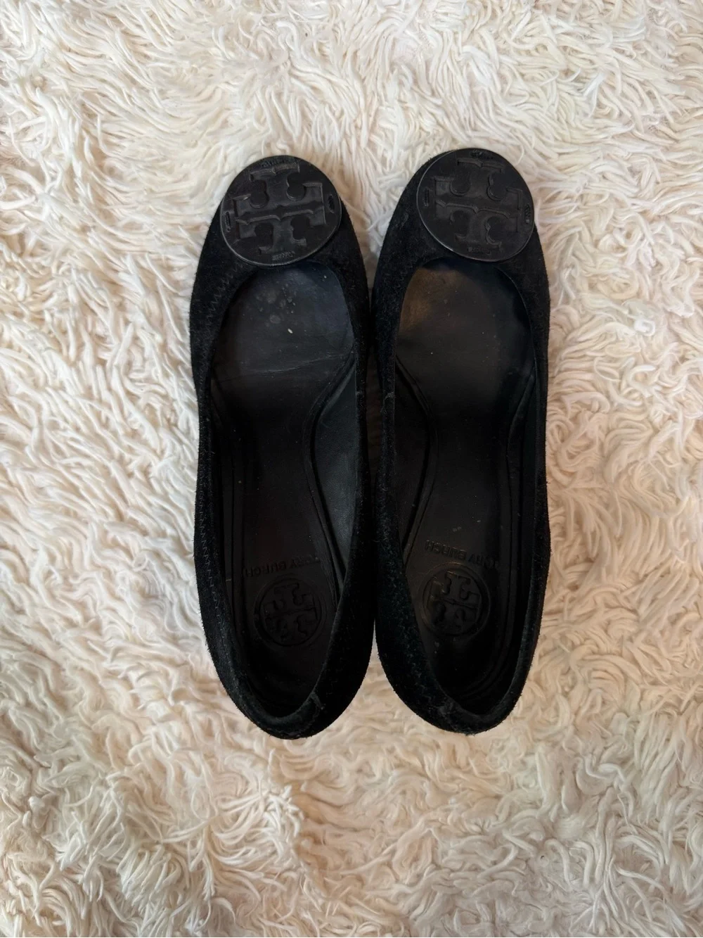 Tory Burch Sally Black Velvet Wedge Pumps Logo Toe Shoes Womens 8.5M